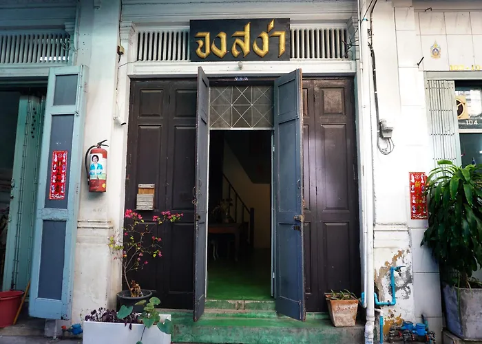 Colonial Shophouse With Terrace In Chinatown Hébergement de vacances Bangkok